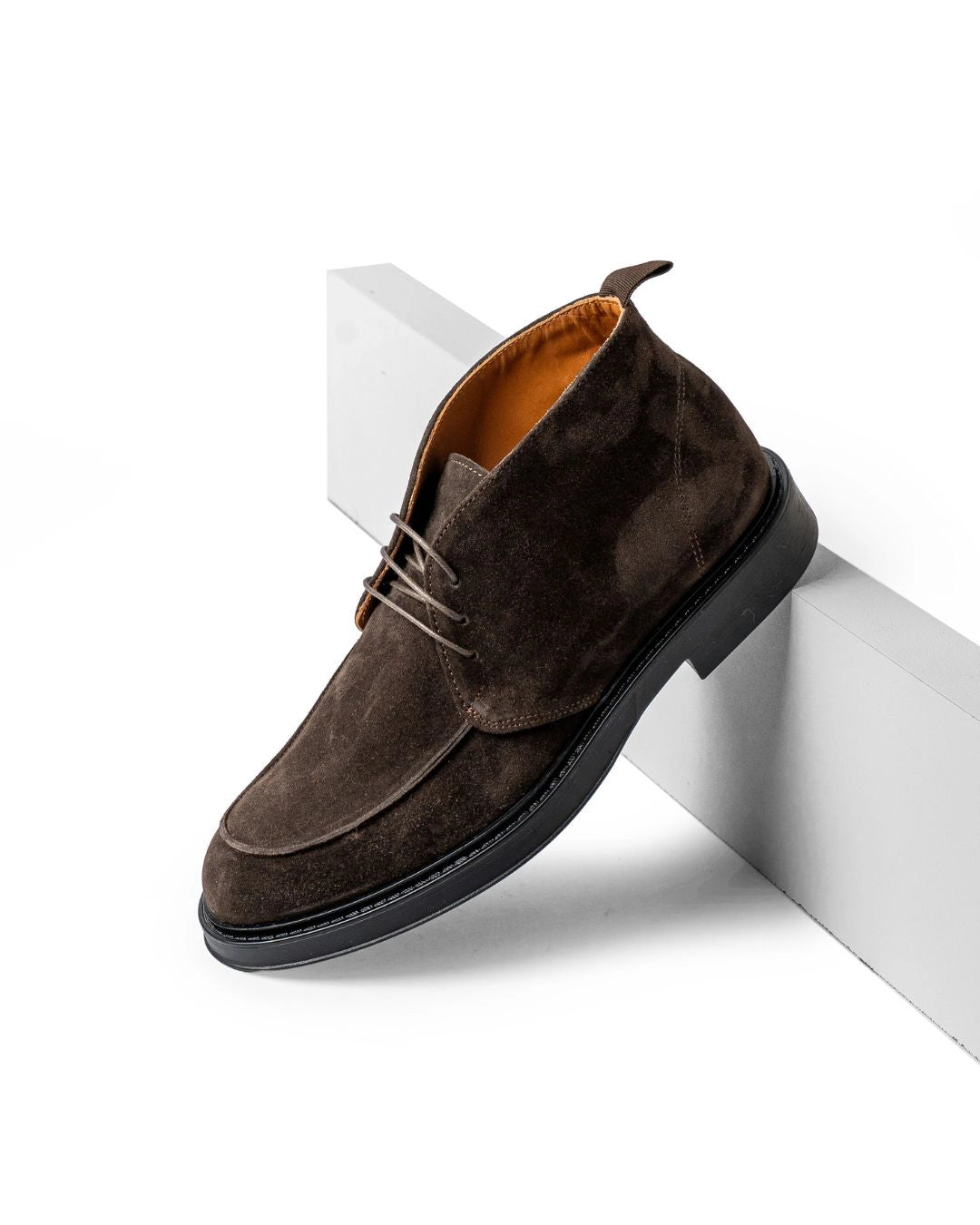 Harry - Chocolate Suede